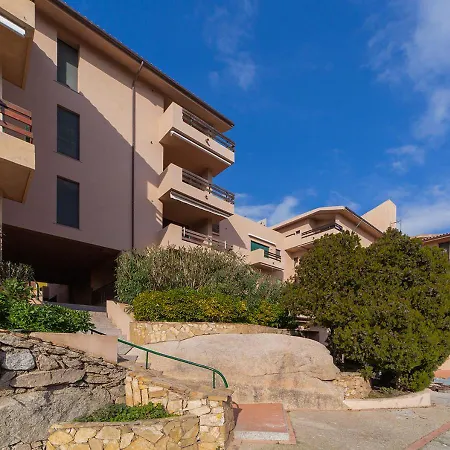 Pgs Immobiliare Srls - Cala Maiore 1 Trilocale Con Terrazza E Piscina Condominiale Ла-Маддалена
