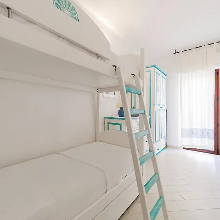 Pgs Immobiliare Srls - Cala Maiore 1 Trilocale Con Terrazza E Piscina Condominiale *