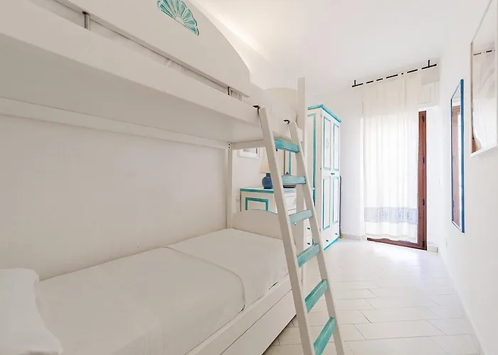 PGS Immobiliare srls - Cala maiore 1 Trilocale con terrazza e piscina condominiale La Maddalena *