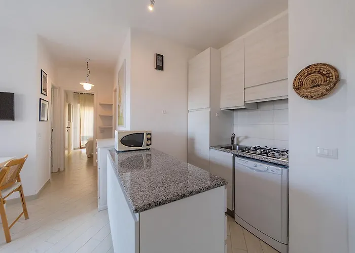 Апартаменты Laureliving Holiday Home Cala Maiore 01