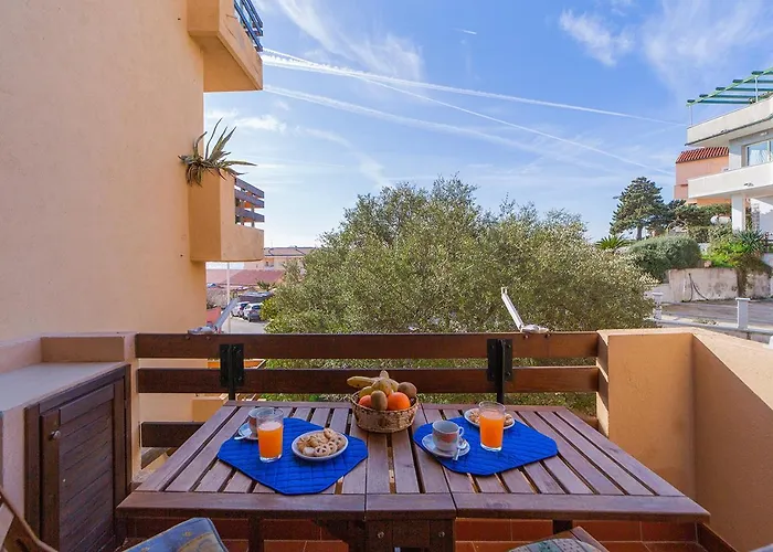 Апартаменты Laureliving Holiday Home Cala Maiore 01